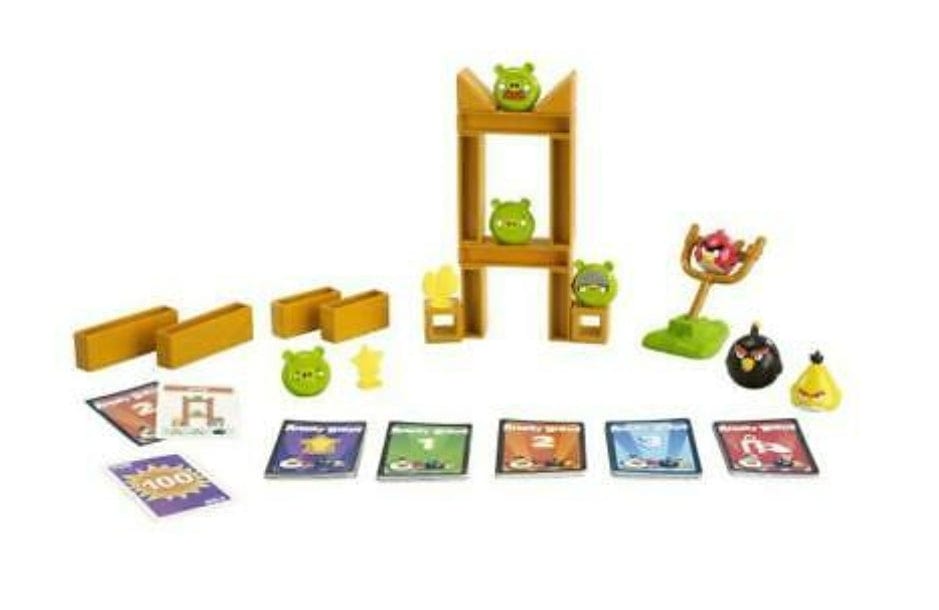 Angry Bird build ,launch and destroy game. Knock on wood blocks KidosPark
