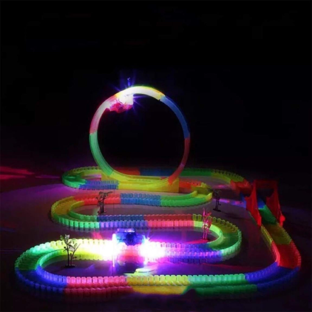 Magic tracks - 366 pieces- 18 feet track -Bend Flex & Glow Racetrack with LED Flashing Race Car and Remote control Cars and Car Tracks KidosPark