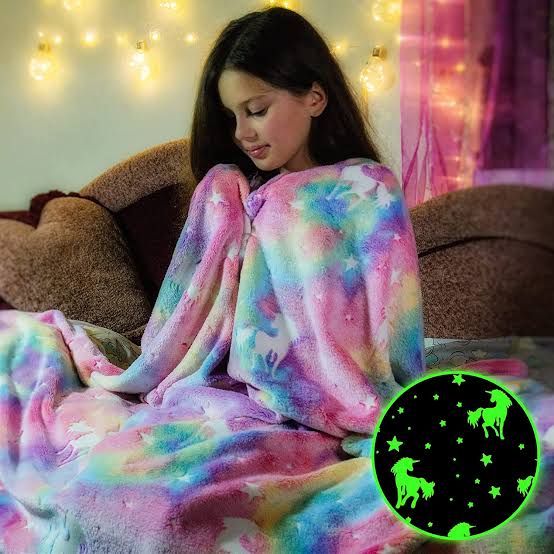 Microfibre soft warm glow in the dark blanket Toy KidosPark